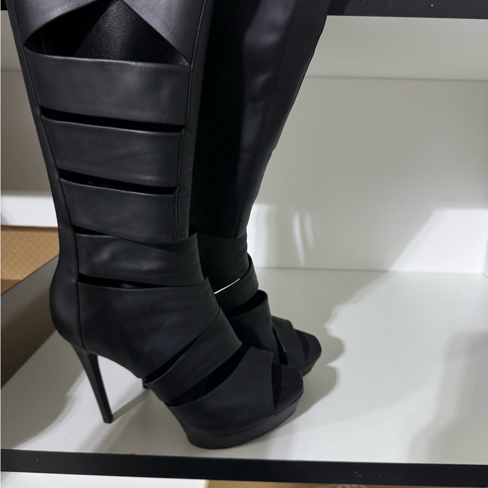 Gucci boots